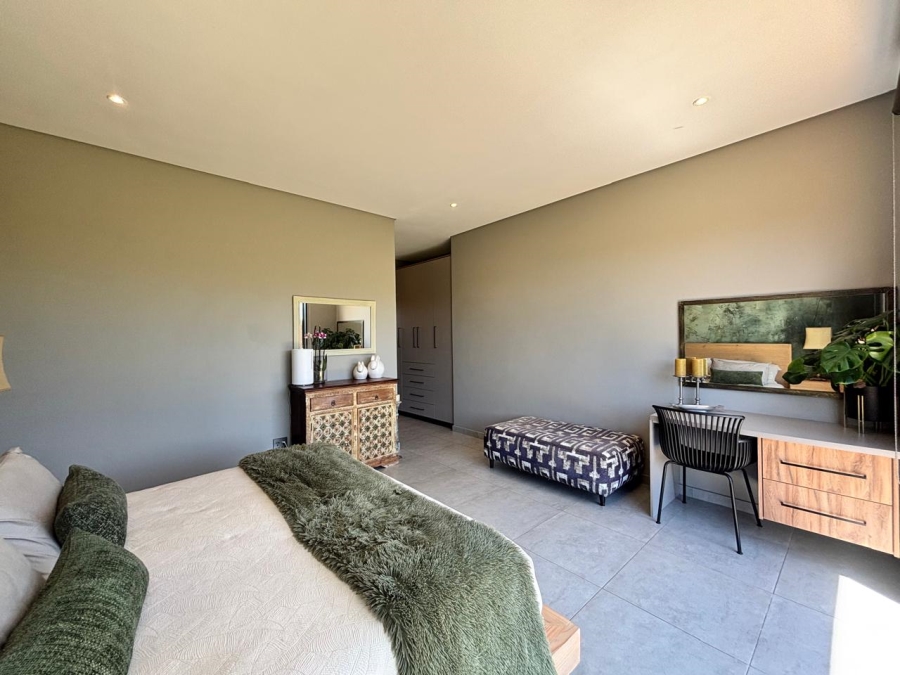 3 Bedroom Property for Sale in Van Der Hoff Park North West